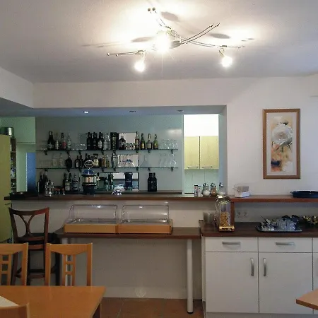 Hotel Deisterblick 3*